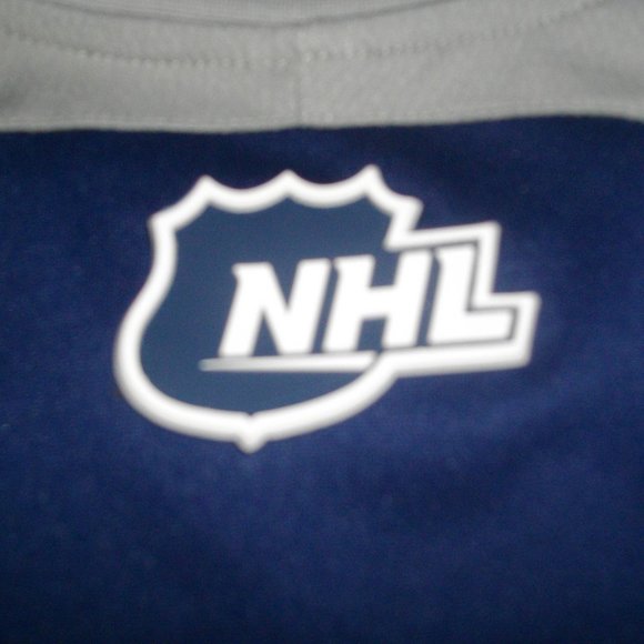 Edmonton Oilers Jersey - Picture 3 of 5